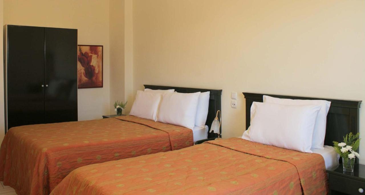 Famissi Eden Hotel Kalampáka Luaran gambar