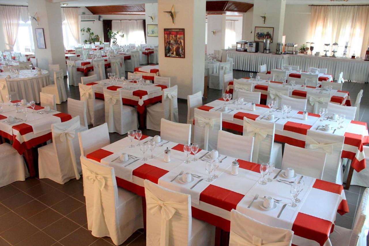 Famissi Eden Hotel Kalampáka Luaran gambar