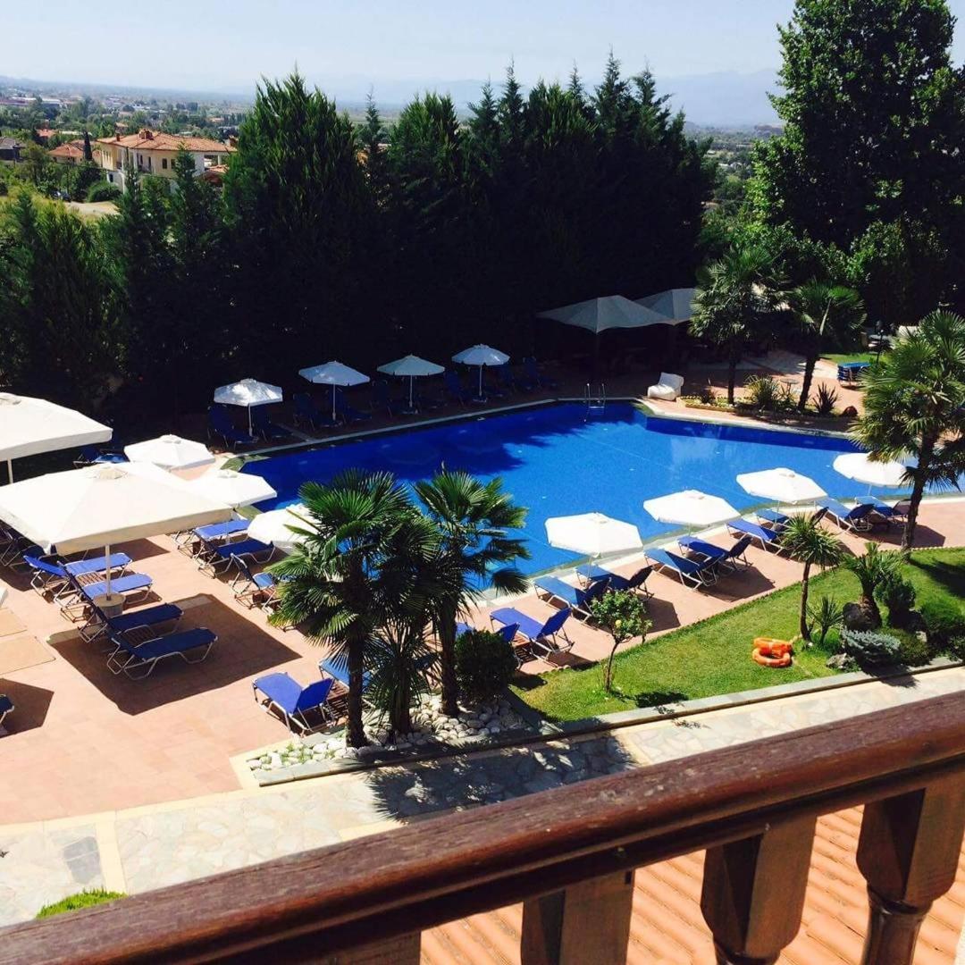 Famissi Eden Hotel Kalampáka Luaran gambar