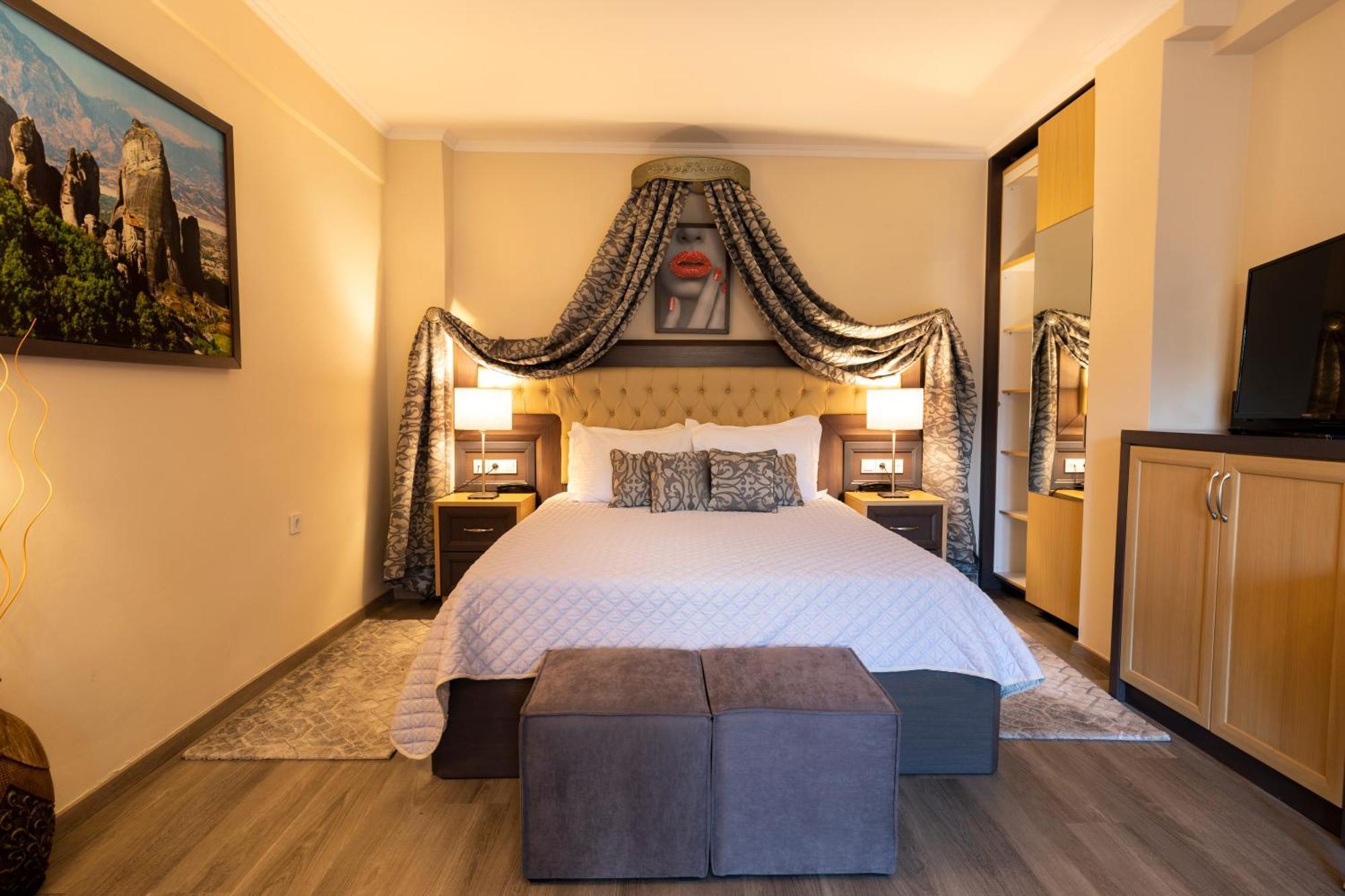 Famissi Eden Hotel Kalampáka Luaran gambar