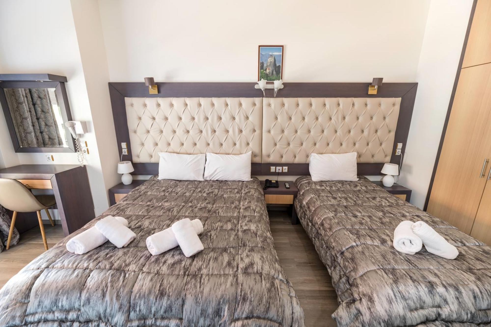 Famissi Eden Hotel Kalampáka Luaran gambar