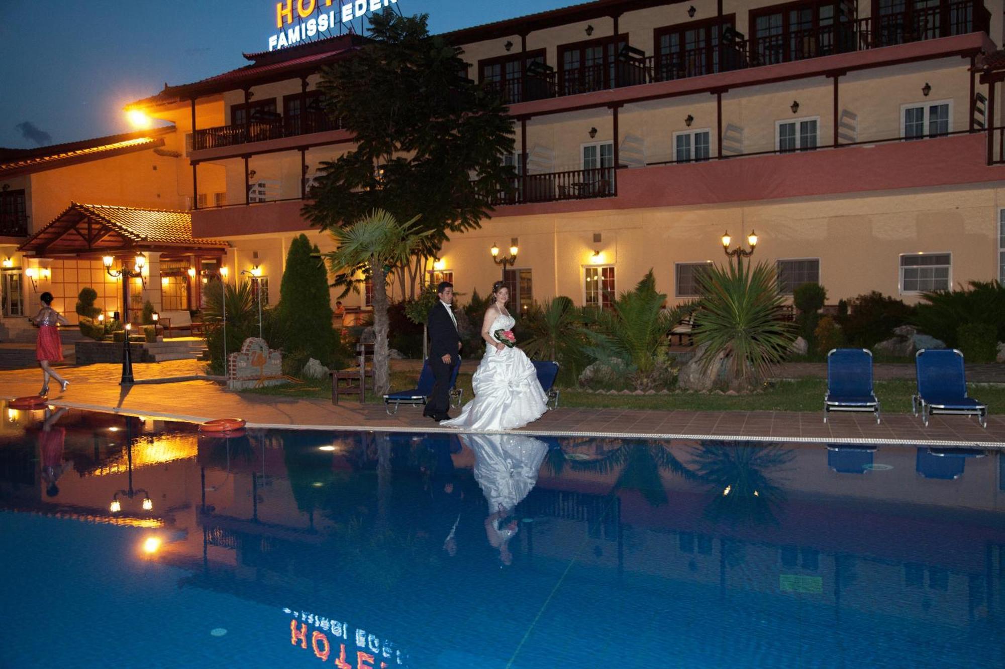 Famissi Eden Hotel Kalampáka Luaran gambar