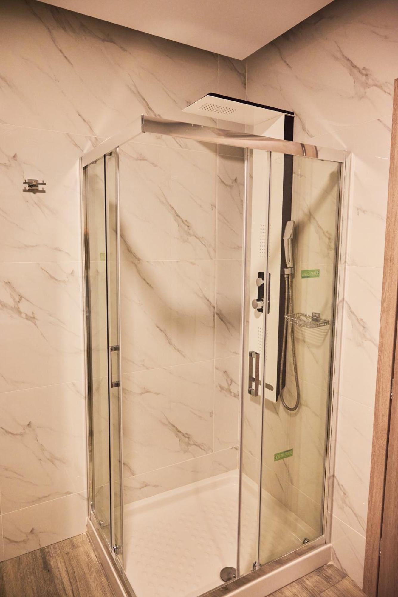 Famissi Eden Hotel Kalampáka Luaran gambar