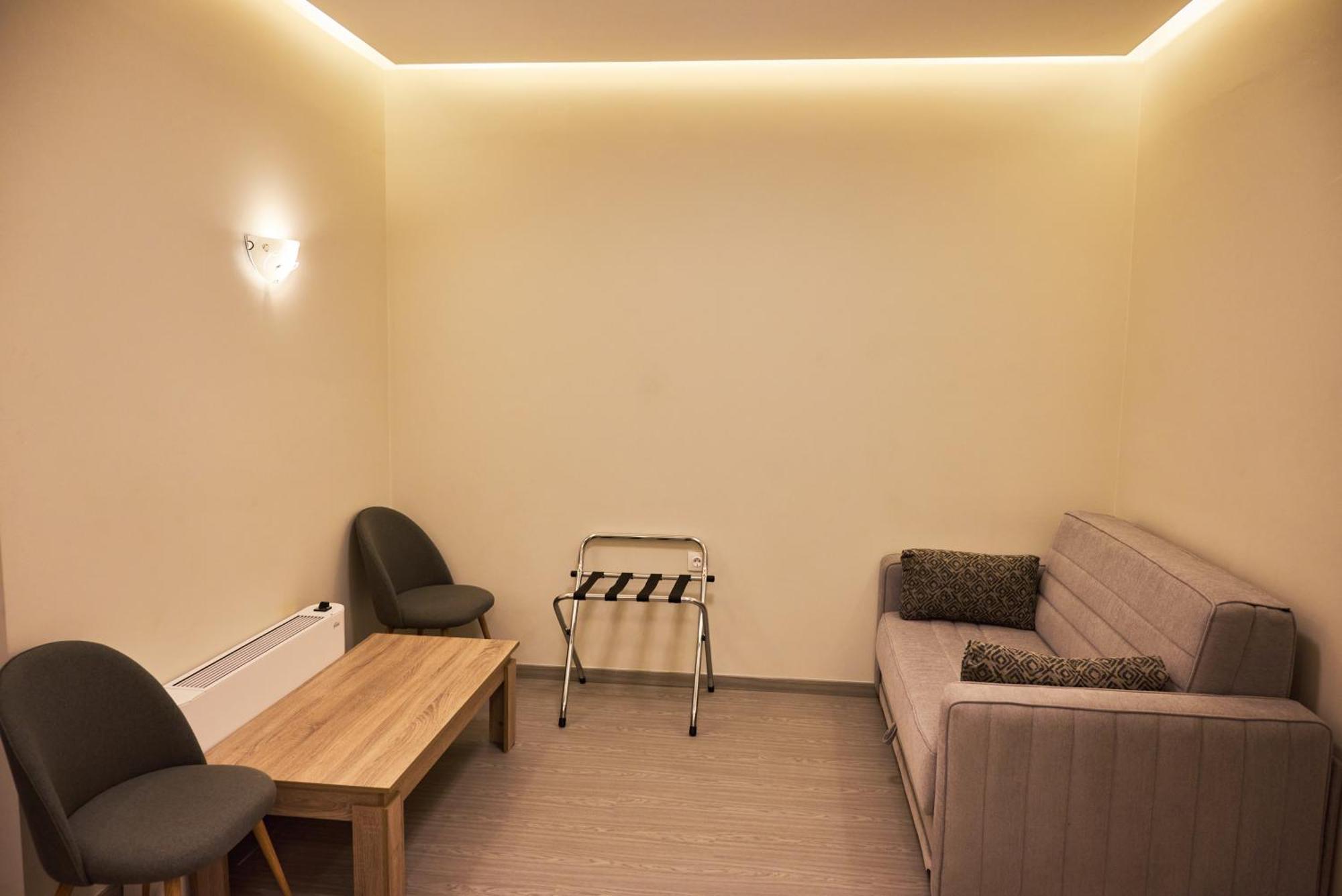 Famissi Eden Hotel Kalampáka Luaran gambar